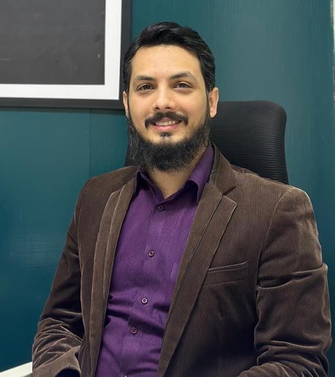 Abubaker Choudry (13)